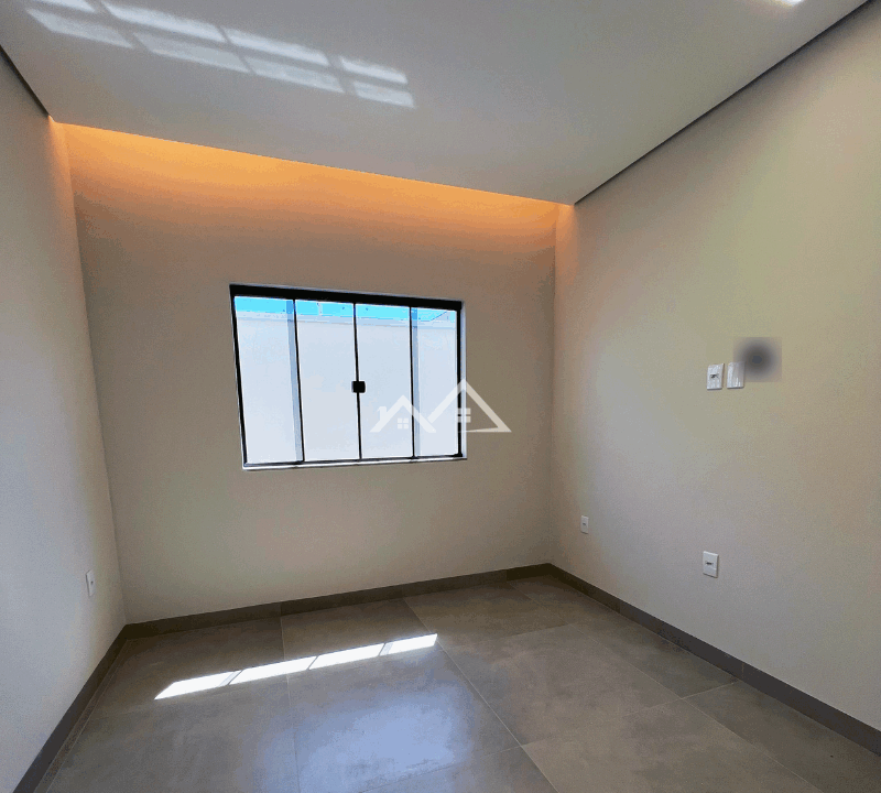 Imóvel setor 09 R4 185MIL (76)