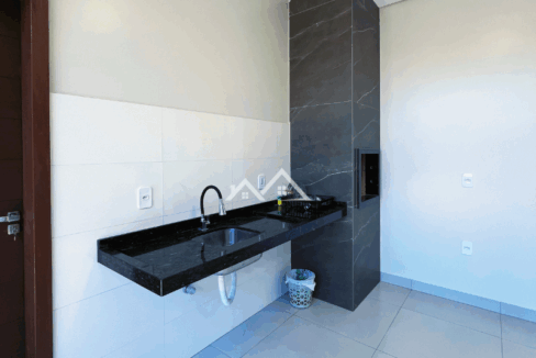 Imóvel setor 09 R4 185MIL (85)